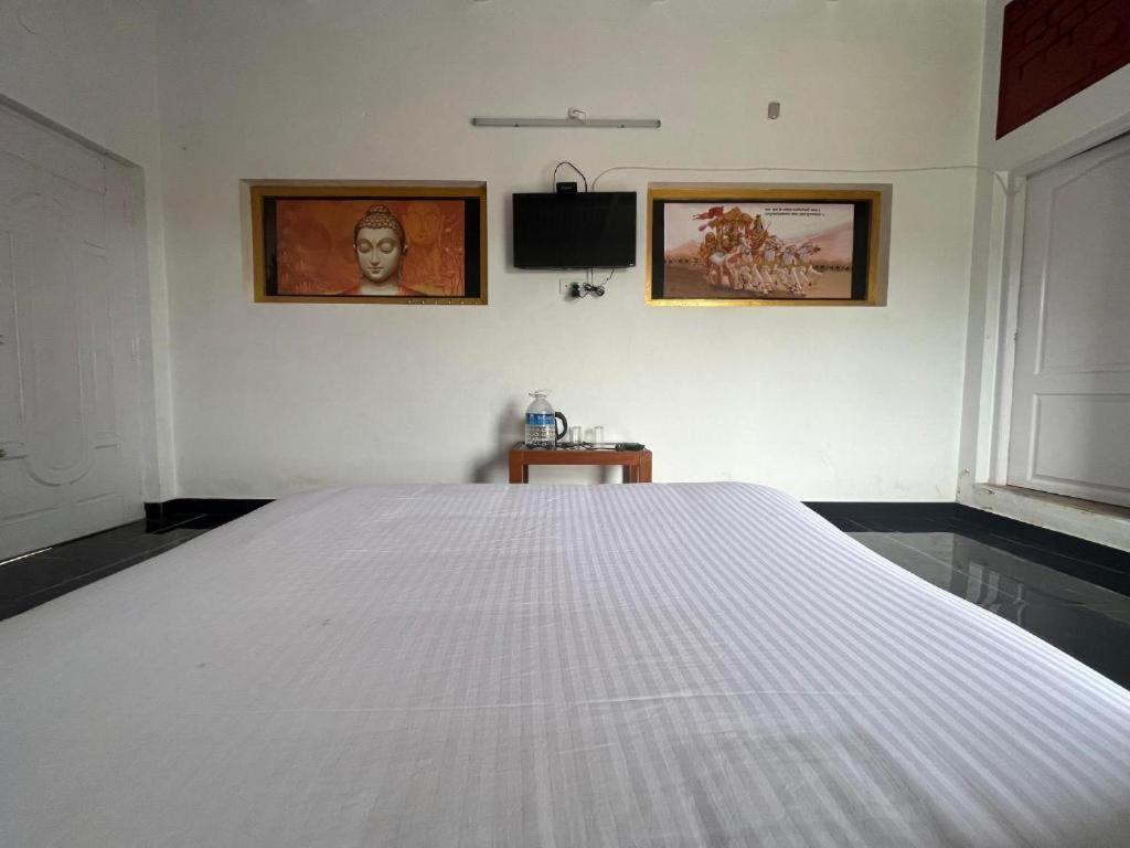 Hill Park Hotell Ooty Exteriör bild